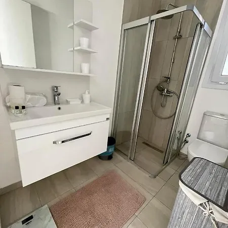 Apartamento Peaceful Run-a-way By The Sea Vokolidha