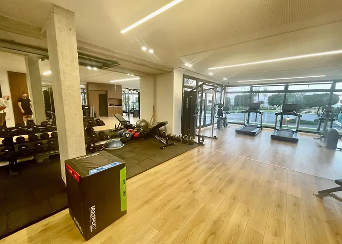 Peaceful Run-a-way By The Sea * Vokolidha