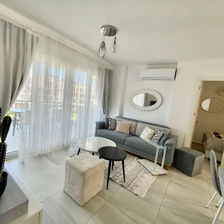 Peaceful Run-a-way By The Sea