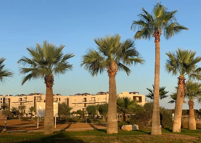 Peaceful Run-a-way By The Sea Lägenhet Vokolidha