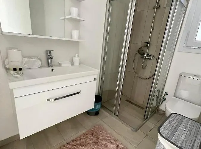 Διαμέρισμα Peaceful Run-a-way By The Sea Vokolidha